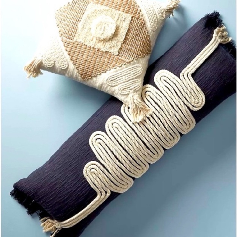 Anthropologie textured Cream and Tan Accent Pillow pre owned great condition - Picture 10 of 10